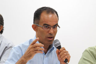 Valmir falou de gastos e investimentos aos vereadores (Foto: Assessoria de Imprensa da PMI)
