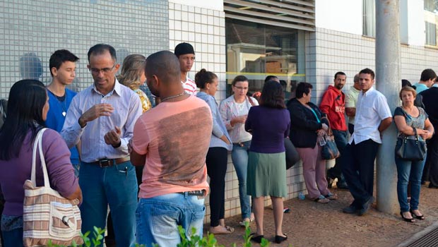 prefeito-valmir-visita-cadastramento-dos-lotes-de-iracemapolis