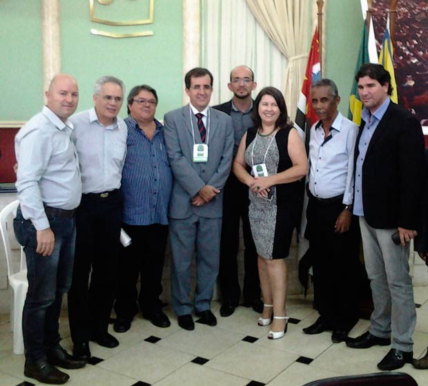 Representando Iracemápolis, parlamentares pediram que processo do desassoreamento seja agilizado (Foto: Assessoria de Imprensa da CMI)
