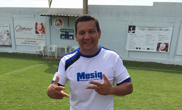 "Temos um elenco competitivo e uma torcida que apoia", diz treinador (Foto: Divulgação)