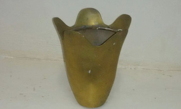 Vaso de bronze levantou suspeitas (Foto: Assessoria de Imprensa da PMI)