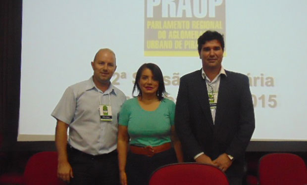 Bebel (Presidente da APEOESP), Mantz e Pedrão (Foto: Assessoria de Imprensa da CMI)