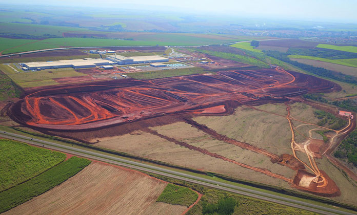 Terreno abrigará 18 pistas numa extensão de 25 km para os mais variados tipos de testes (Foto: Divulgação)