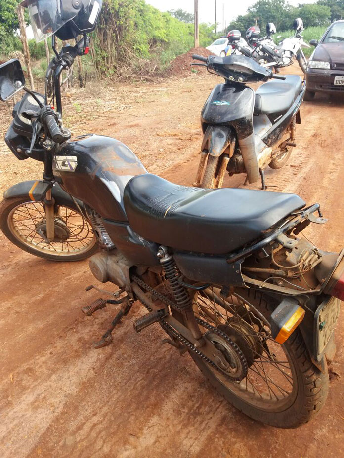 Motocicletas haviam sido roubadas no início da semana (Foto: Polícia Militar)