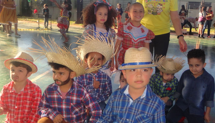 Crianças participam da festa em 2016 (Foto: Assessoria de Imprensa da PMI)