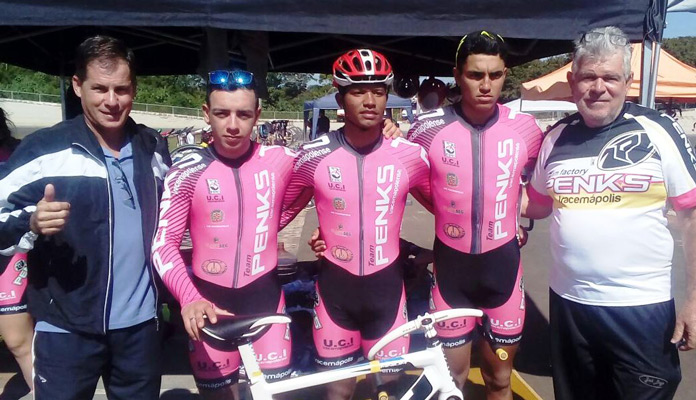 Brendo Morais, ao centro, foi convocado para a seleção brasileira de ciclismo (Foto: Assessoria de Imprensa da PMI)