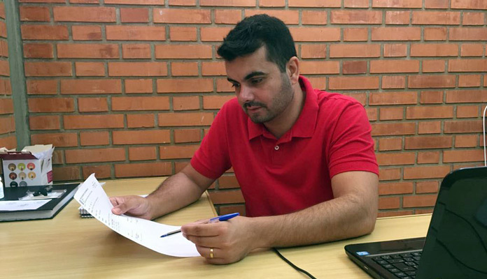 Stanlei Neves, que coordena o PAT: "Meta é ofertar 600 vagas em 2018" (Foto: Assessoria de Imprensa da PMI)