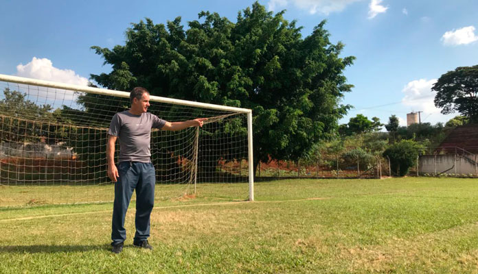 Padovan vistoria Estádio Municipal: tudo pronto para os jogos (Foto: Assessoria de Imprensa da PMI)