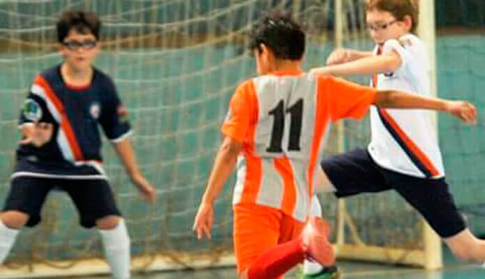  Kayky,14, treina desde os 4 anos e declara: “Sonho em disputar uma Copa” (Foto: Arquivo Pessoal)