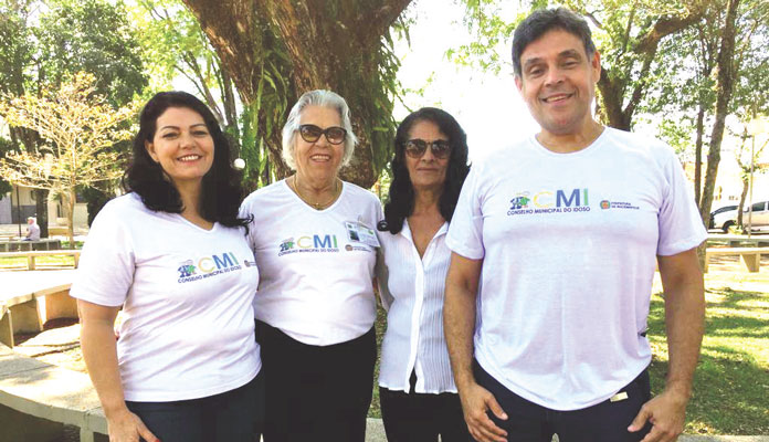 Cleide, Odete, Francisca e Reinaldo, representantes do CMI (Foto: Divulgação)