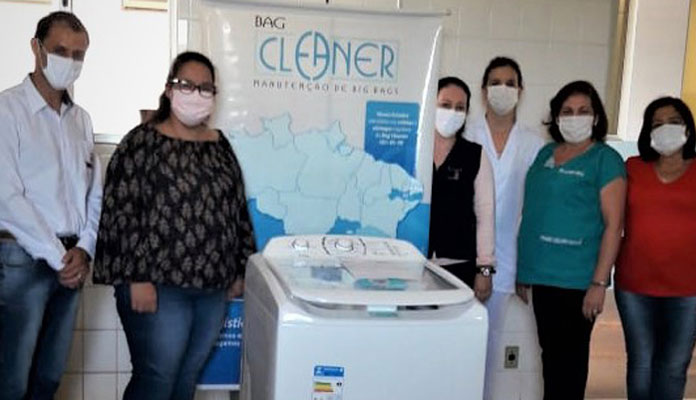 Prefeitura informou que Bag Cleaner e Engebag doaram máquina de lavar para o Pronto Socorro (Foto: Divulgação)