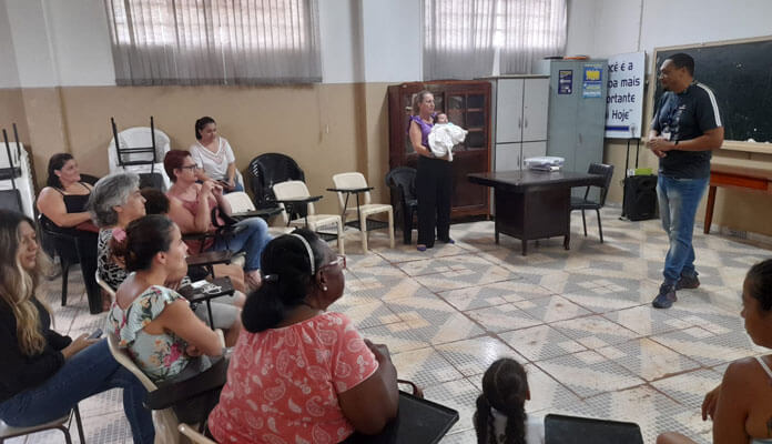 Coordenadora do CREAS, Marly Primo, destaca que o equipamento nunca desenvolveu o trabalho em grupo antes (Foto: Divulgação)